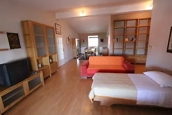 アパート Apartman 7 ロヴィニ